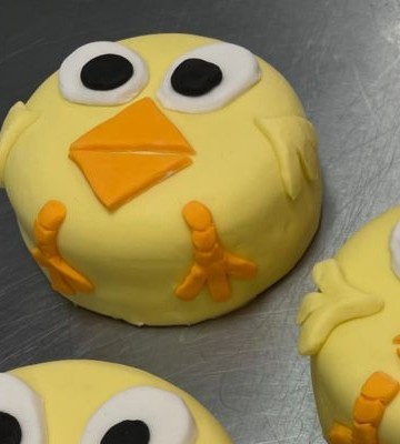 Easter Chick Cakes